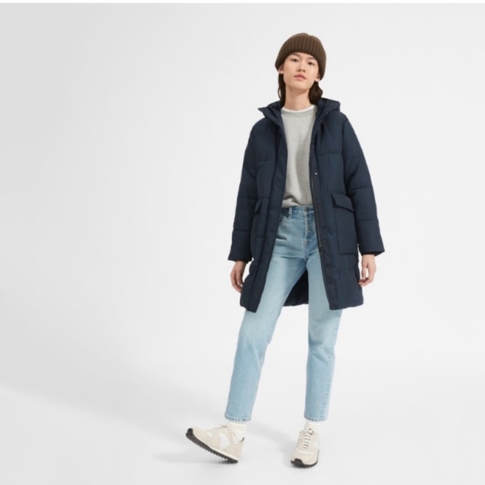 Everlane ReNew Puffer in Navy